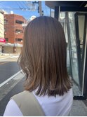 透明感オリーブベージュ