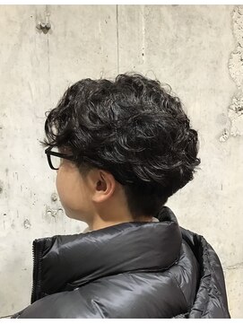 ヴォージュリアン(VOGES LIEN) メンズパーマ