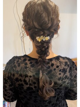 ヘアデザインハレ(hair design HARE) 編みおろしアレンジ