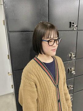 ヘアー アイス 御器所本店(HAIR ICI) 20代30代大人可愛い艶感オリーブグレージュ切りっぱなしボブ