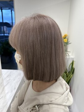 エレ 博多(ere) ピンクベージュ/レイヤーカット白髪ぼかし博多