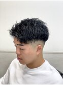 スキンフェードツーブロツイスパアップバンクショートヘア