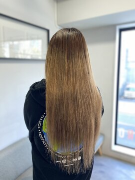 フツーロ 栄(FUTURO) プルエクステ