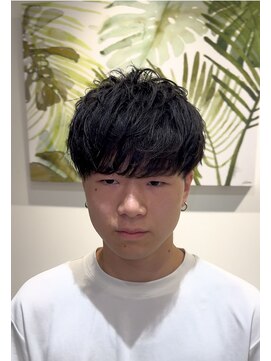 ビビット 大宮店(Vivid) メンズショート マッシュ 黒髪 束感 大宮