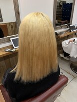 ノーム 横浜(NORM) ホワイトブロンド