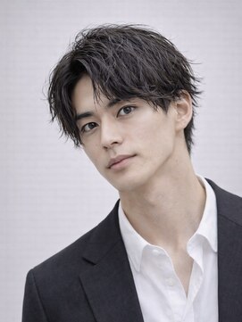 ハレ ヘアサロン(Hale hair salon) Hale波巻きツイストスパイラルパーマ刈り上げセンターパート原宿