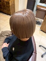 エール 生駒(aile Total Beauty Salon)&nbsp;コンパクトミニボブ×艶ベージュ