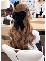 アース いわき店(HAIR&MAKE EARTH)&nbsp;サイド三つ編みの華やかハーフアップ