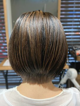 グラッシー センター北店(GLASSI) 【GLASSI】大人丸みショート★ミルクティーベージュ★髪質改善