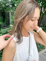 コハク(COHAKU)&nbsp;透明感たっぷりグレージュカラー/担当　井上真由美