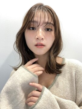 テュケー(TYCHE) medium style  nuance medium