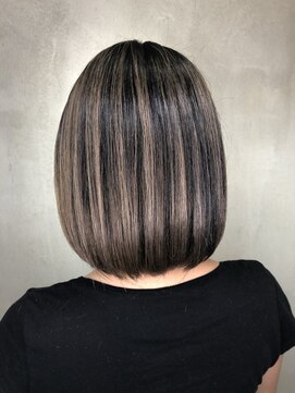 ルッソリベラ 池袋(Lusso libera) ミディアム×ハイライト◎30代40代50代