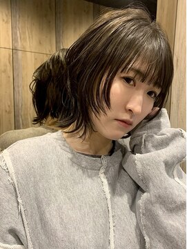 メイカ(MEIKA) 【 ウルフカット × アッシュブラウン 】浅野美紀