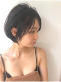 耳かけコンパクトショート × セミウエット質感（町田）