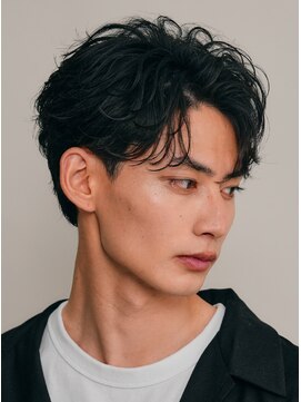 レタッチ バイ フィフス 天神大名(RETOUCH by fifth) 福岡天神メンズフェザーパーマフェザーショートスパイラルパーマ