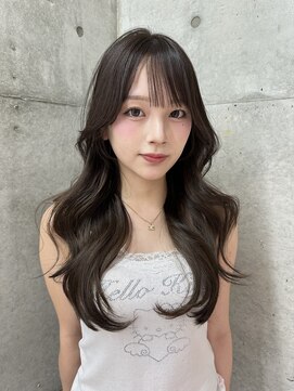 ロンド レア 天神大名店(Lond Le’a) 暗めカラー/デザインカラー/フェイスフレーミング/ミディアム