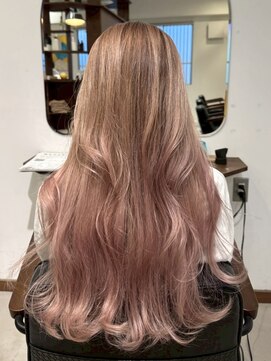 ルイ(ROUIS produced by LUCK 津田沼) ROUIS 津田沼 デザインカラー×ピンク