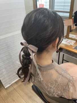 シータ 成増(THETA) ポニテアレンジ