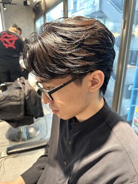 スタッド 松戸(stud. Men‘s) ニュアンスフェザーパーマセンターパート