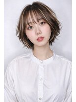 エコル(ekolu)&nbsp;透明感×立体感！大人可愛い【地毛風】柔らかハイライトボブ