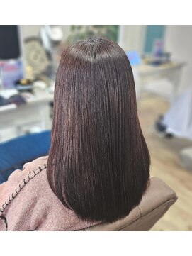 ヘアアトリエ ナイン(hair atelier nine) ヘッドスパ/チェリーレッド/ハイレイヤーウルフ/髪質改善/福島市