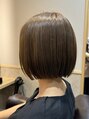 アラナ 平尾(alana)&nbsp;首元すっきり。扱いやすいボブスタイル
