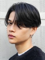 バイフィフス 原宿/表参道(by fifth)&nbsp;緩め波巻きスパイラルパーマシャドウパーマメンズセンターパート