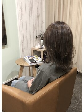カシェット(Cachette) アディクシーグレーパール　ハイライトカラー