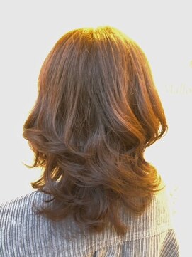 マロウ ヘア(Mallow hair) 毛先ふんわりロングレイヤー♪