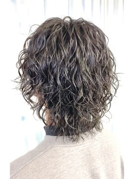 アップ(A+hair) ミニウルフランダムパーマツイストスパイラルウルフパーマ西海岸