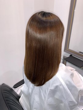 エスカーラ 表参道(THE ESCALA) 周りに好評なストレートヘア☆マスダレイナ