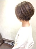 【Quartett】大人かわいいくびれショートミルクティーベージュ