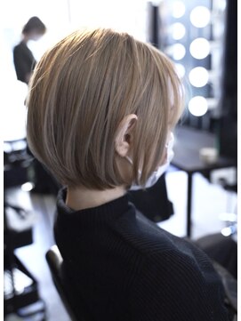 シャロン(SHARON) 【SHARON原宿】ハイトーンショートボブ/アッシュベージュ