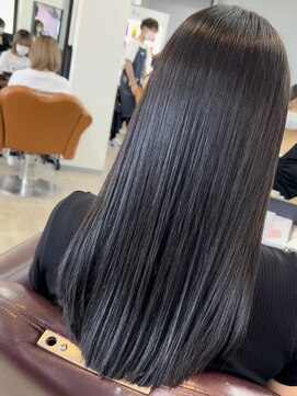 リシャルム 新保店(Re charme) ［Re Charme/近藤恭輔］黒髪艶感ロングスタイル