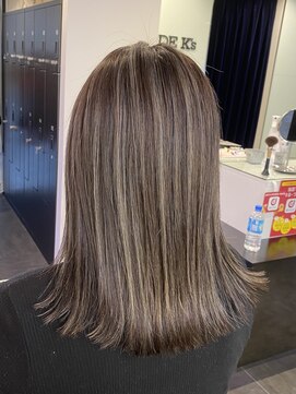 アンドバイモードケイズ (and by MODE K's) 【サロンスタイル】白髪ぼかしナチュラルハイライト