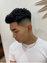 メゾンフォーメン 心斎橋店(Maison for men)&nbsp;フェザーアップ　フェザーアップパーマ　スキンフェード