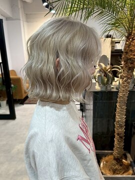 メリー オオサカ(Merly Osaka) ダブルカラー/似合わせカット