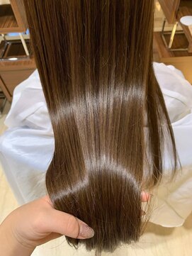 髪質改善 Anthurium 箕面萱野 髪質改善トリートメント/酸熱トリートメント/縮毛矯正ストレート