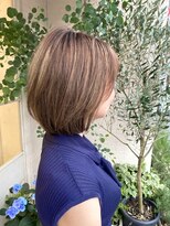 アミュレ(Amule)&nbsp;耳かけフォギーベージュ　イメチェン　30代ヘアスタイル