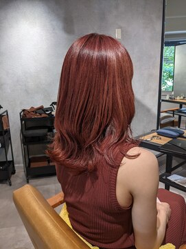 アンド(&.) 春夏オススメのハイトーンピンク♪