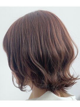 ビレット(BILLET) くびれミディアムボブレイヤー