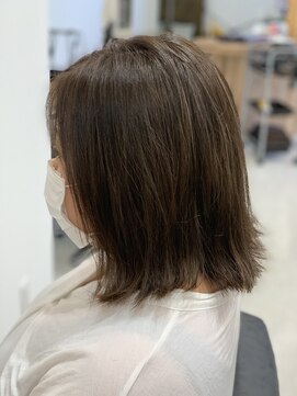 ウトシティ 外はねボブ