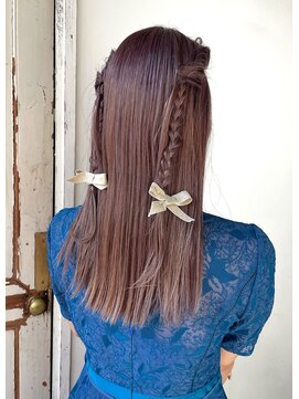 ホワイトルーム(White Room) half up × ヘアアレンジ