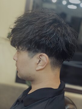 レオン和 ツイストスパイラルパーマ