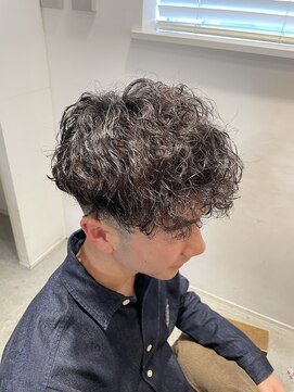 パイレーツ(Pirates Ushiwakamaru Style) ツイストスパイラルスペインカール