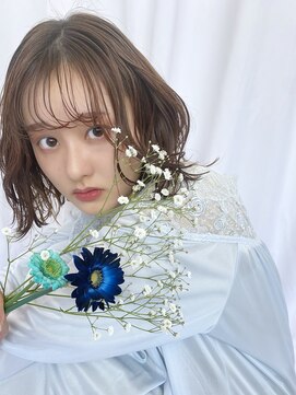 アイビー(ivy) ナチュラルボブミディアム前髪あり小顔カット20代30代40代