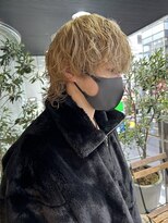 ヘアーアンドメイク ビス(HAIR&MAKE bis) 韓国風メンズブリーチ×パーマ【立川/加藤沙久楽】