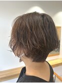ショートボブ/白髪ぼかしハイライト