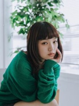 リノ 金山(Rino) デザインカラー/レイヤーカット/ウェットヘア/オリーブベージュ