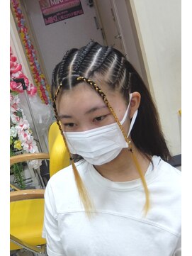 エクステ専門店ミキ 横浜店(MIKI) ダンス発表会♪ハーフコーンロウポイント前髪人毛ブレイズ2本